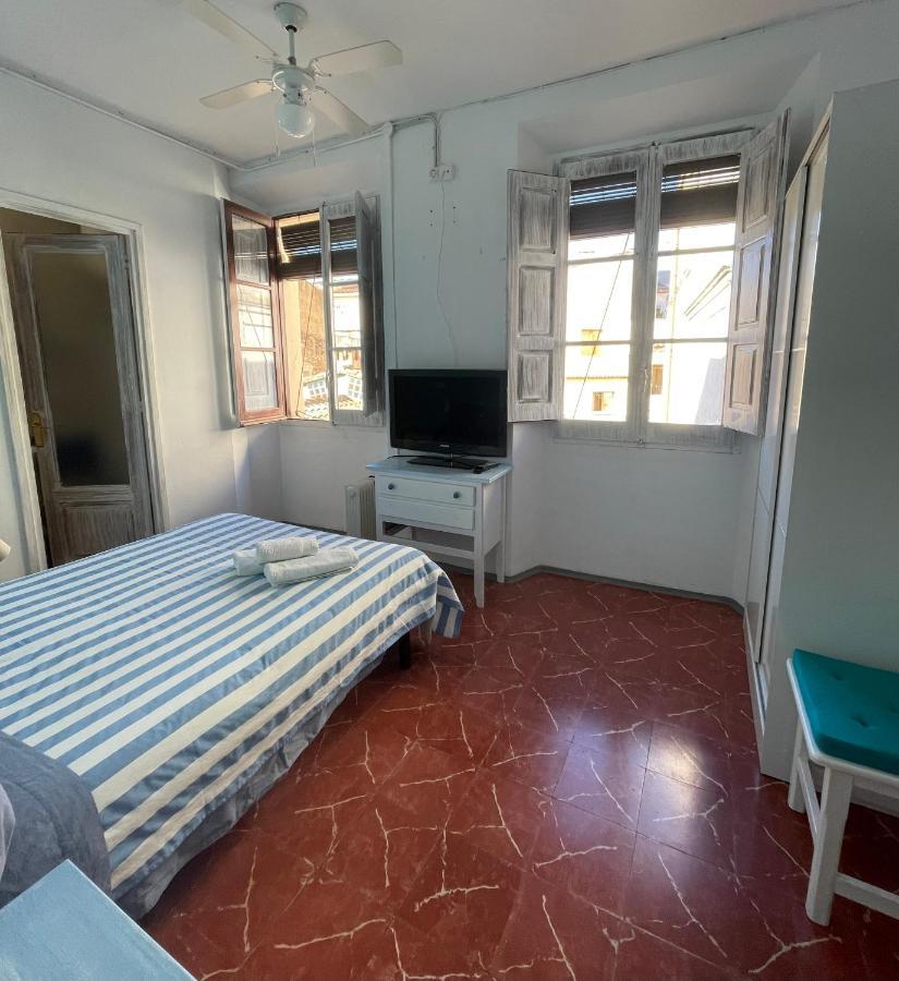 P&R Hostals Can Tort Тосса-де-Мар Экстерьер фото